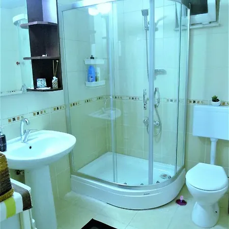 Apartment Comfy Roof With Terrace - 4 Th Floor Without Lift-1 Air Conditioner Denizli (Denizli)